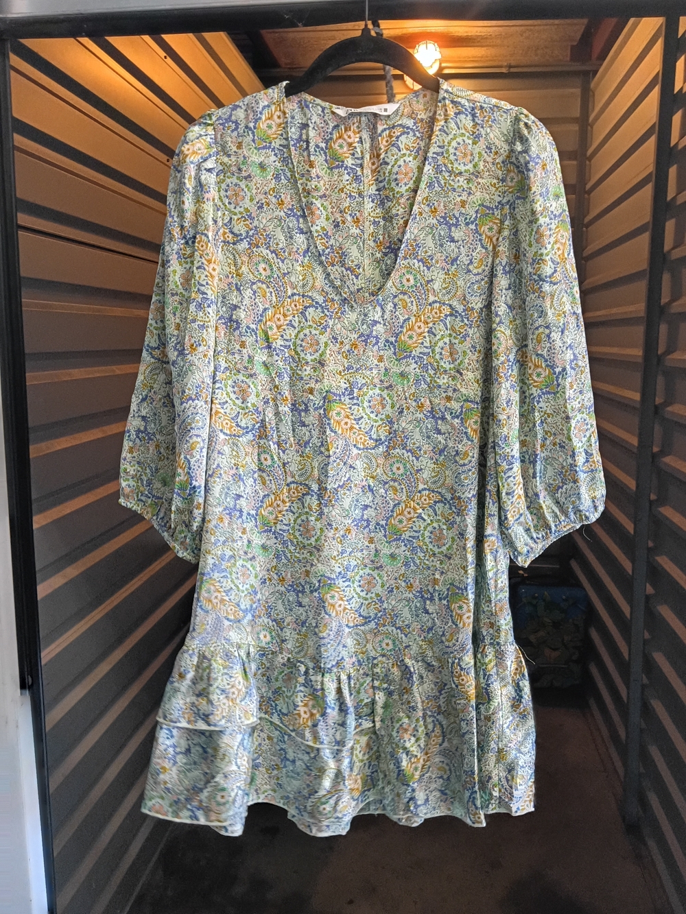 Zara Size Xs Blue, Yellow and Green Paisley V-Neck Mini Dress